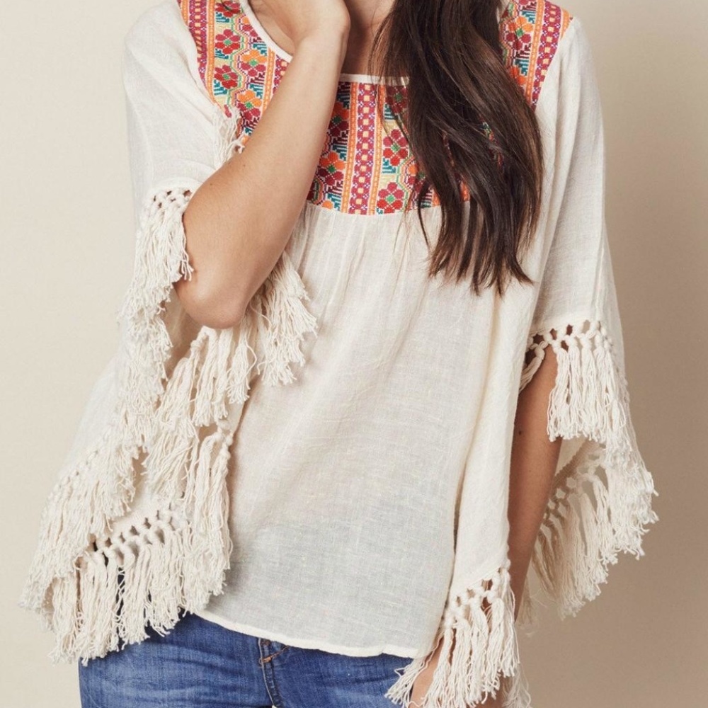 Lovestitch Boho Fringe Poncho Top Sz M